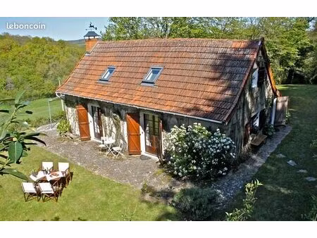 maison prête à emménager entièrement meublée. listing available in english too (see at the