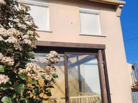 maison 6 pièces 80 m²