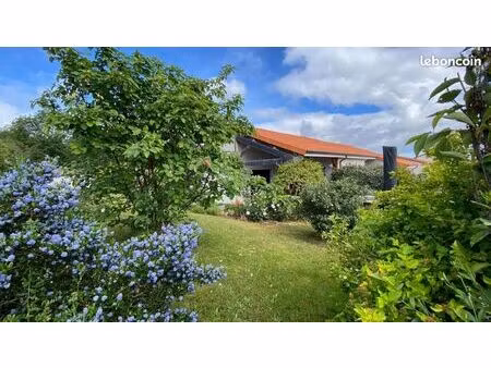 maison 5 pièces 138 m²