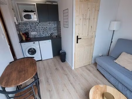 appartement 2 pièces rappartement 2 pièces rénové et meublé - emplacement idéal