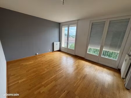 appartement 4 pièces 70 m²