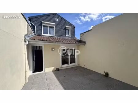 immeuble 2 pièces 62 m²