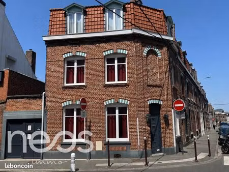 immeuble 6 pièces 89 m²