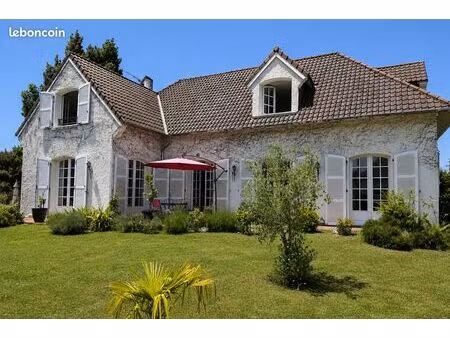 maison familiale 175 m² avec jardin  garage et espace parental au rez-de-chaussée — pau su