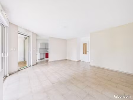 appartement 4 pièces 91 m²