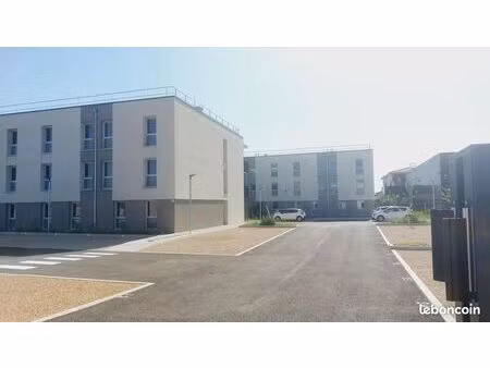 appartement 4 pièces 90 m²