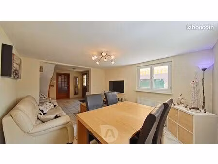 maison 3 pièces 94 m²