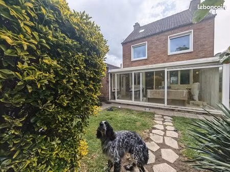 maison 5 pièces 85 m²