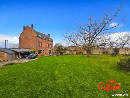 propriété 11 pièces 344 m²
