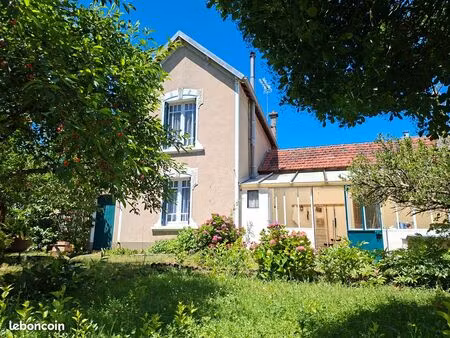 maison 5 pièces 85 m²