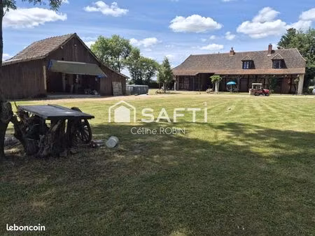 propriété 4 pièces 137 m²