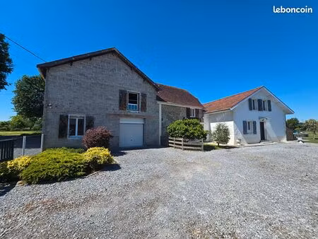 maison 5 pièces 198 m²