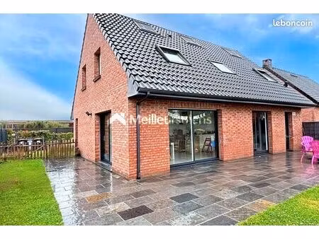 maison 7 pièces 135 m²