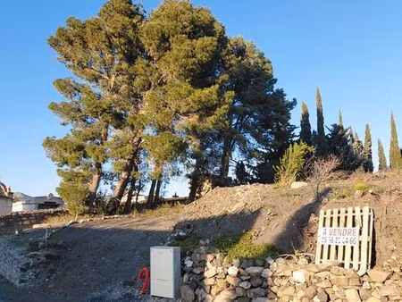 parcelle viabilisée de 553m2