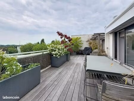 duplex 5 pièces 176 m²