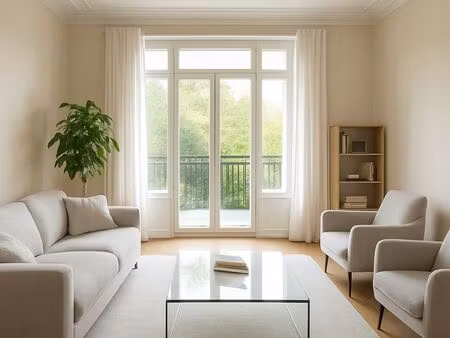 appartement 4 pièces 82 m²
