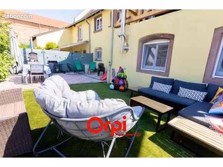 triplex 4 pièces 109 m²
