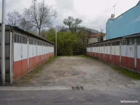 garage/box 13 m² issoire