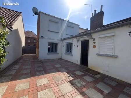 maison 5 pièces 90 m²