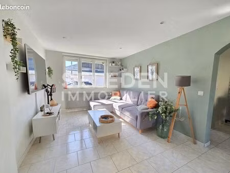 maison 4 pièces 80 m²
