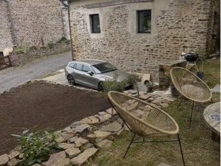 coup de cœur assuré maison de village entièrement rénovée – 100 m² – jardin – 195 000