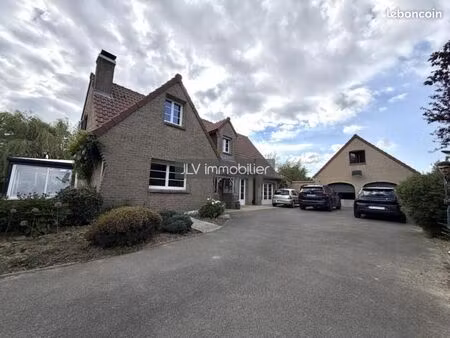 maison 7 pièces 175 m²