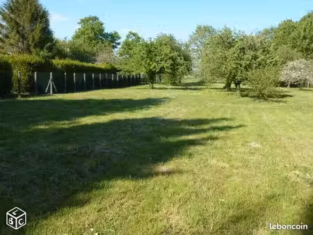 terrain 2 756 m² barbey