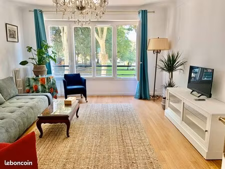 appartement meublé 85 m² – centre-ville de biarritz – location étudiante (septembre à juin