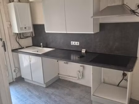 appartement t4 proche commodités 92 m2
