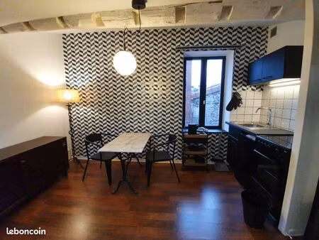 studio 1 pièce 17 m²