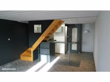 appartement t2 avec balcon et parking