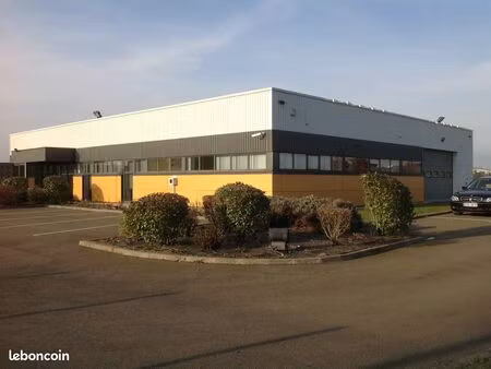local d'activité arçonnay 345m² disponible immédiatement