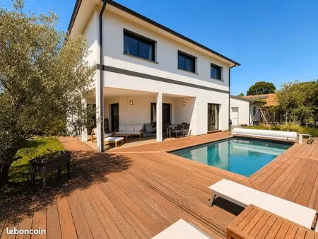 maison contemporaine 139 m² avec piscine – le taillan-médoc