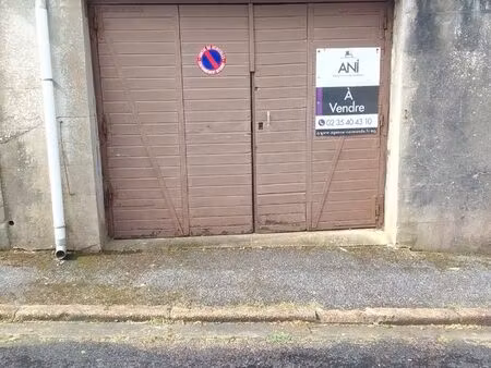 garage et parcelle