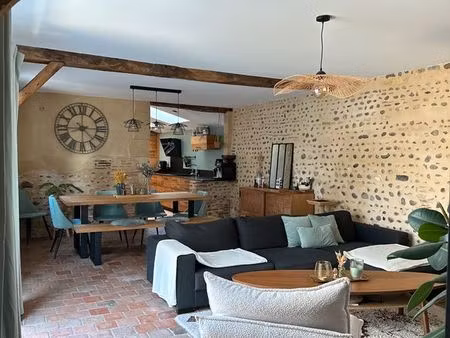 à louer – appartement t4 duplex 92 m² – centre d’arzacq