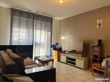 appartement t2 quartier oasis
