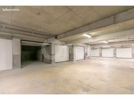garage 13 m² gretz armainvilliers