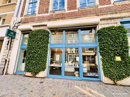 local commercial 125 m²