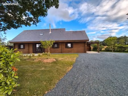 maison à missillac - véritable chalet en bois massif