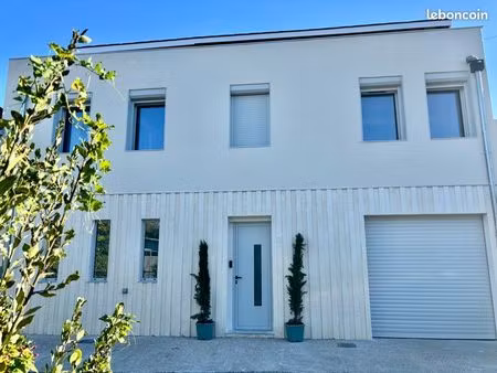 maison eysines bourg
