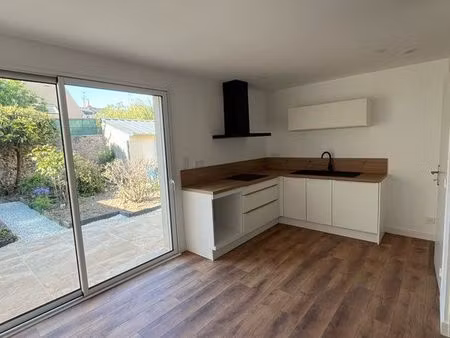 ? coup de cœur à jaurès – maison entièrement rénovée 3 chambres 2 sdb et jardin