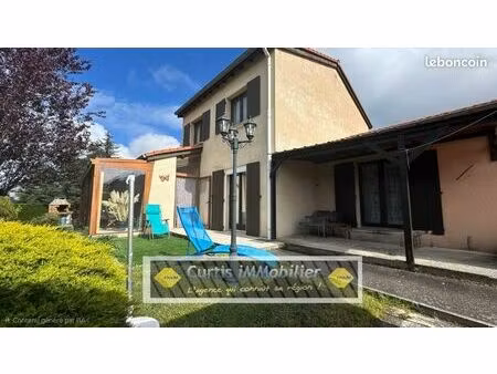 maison 6 pièces 174 m²