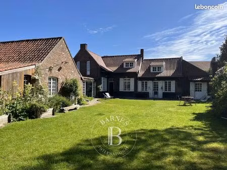 maison 7 pièces 197 m²