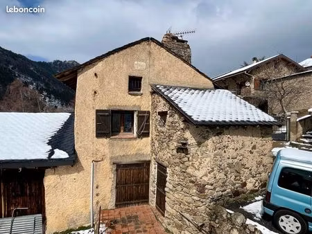 maison de village : sansa (66360) - pyrénées orientales – altitude 1500 m –