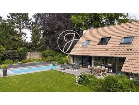maison 6 pièces 168 m²