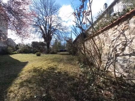 terrain 840 m² luzancy