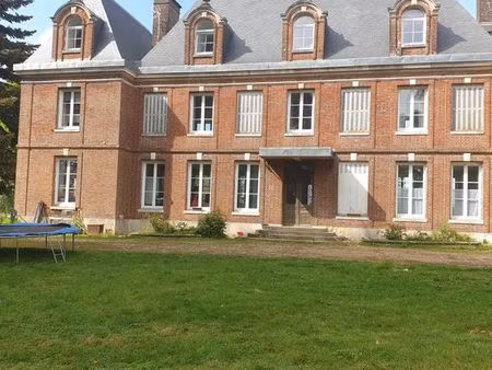 a louer 3 pièces jardin privatif 250 m2