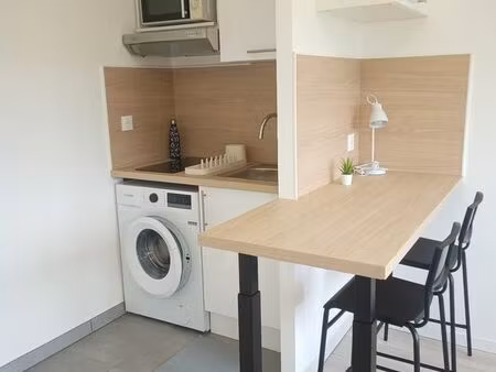 studiot1 meublé 19m² – refait à neuf  proche facs illkirch