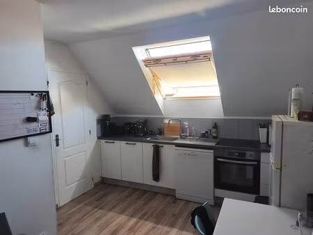 charmant loft rénové au coeur du village