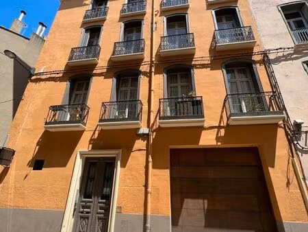 lumineux  appartement authentique et plein de possibilités